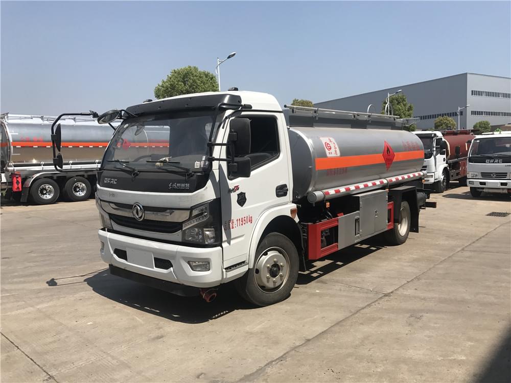 8.5方國六東風(fēng)凱普特油罐車